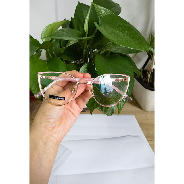 Stock Clearance Hot Sale  Mix Assort Random Cat Metal Optical Frame for Women Stainless Metal Eyewear Glasses Frame
