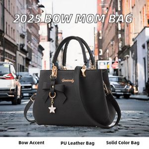 Venta Directa de Fábrica, Bolso de Mano Plateado Coreano Nuevo 2025, Bolso Bandolera de Moda con Colgante Rojo - Product Image 3