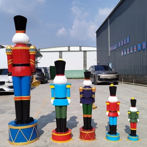 Décoration <span class=keywords><strong>de</strong></span> Noël en fibre <span class=keywords><strong>de</strong></span> verre pour l'extérieur, grande taille réelle, 6 pieds, résine <span class=keywords><strong>de</strong></span> fibre <span class=keywords><strong>de</strong></span> verre, casse-noisette <span class=keywords><strong>de</strong></span> Noël, décorations <span class=keywords><strong>de</strong></span> Noël - Product Image 6