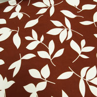 Tissu tissé imprimé Cey 100% polyester fourni comme matière première textile pour la production de vêtements de mode