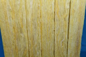 Couverture d'isolation en rouleau <span class=keywords><strong>de</strong></span> <span class=keywords><strong>laine</strong></span> <span class=keywords><strong>de</strong></span> <span class=keywords><strong>verre</strong></span>, <span class=keywords><strong>prix</strong></span> d'usine 16kg/m3 48kg/m3 <span class=keywords><strong>laine</strong></span> <span class=keywords><strong>de</strong></span> <span class=keywords><strong>verre</strong></span> 25mm 50mm <span class=keywords><strong>laine</strong></span> <span class=keywords><strong>de</strong></span> <span class=keywords><strong>verre</strong></span> - Product Image 4