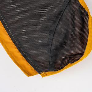 <span class=keywords><strong>Manteau</strong></span> imperméable réfléchissant pour <span class=keywords><strong>chien</strong></span> de luxe avec logo personnalisé Fournisseurs de vêtements d'extérieur coupe-vent de marque design pour animaux de compagnie - Product Image 4