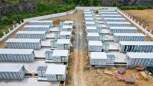 BoostESS 1306,24 kWh 1567.488 kWh 5MWh 280Ah 304Ah Lifepo4 Batterie de stockage d'énergie solaire 200A BMS Boîte vide Refroidissement liquide CAN 200kwh 500kwh armoire lifepo4 - Product Image 6