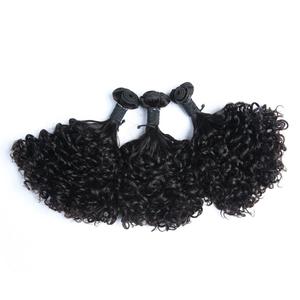 Extensiones de Cabello SDD Amazing Curl, Rendimiento Sin Caída Que Permanece Intacto Después del Lavado, Diseño de Trama Transpirable para un Uso Cómodo - Product Image 2