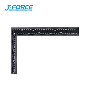 Équerre d'angle métrique en métal noir 400 x 600 mm avec marques graduées noires - Product Image 4