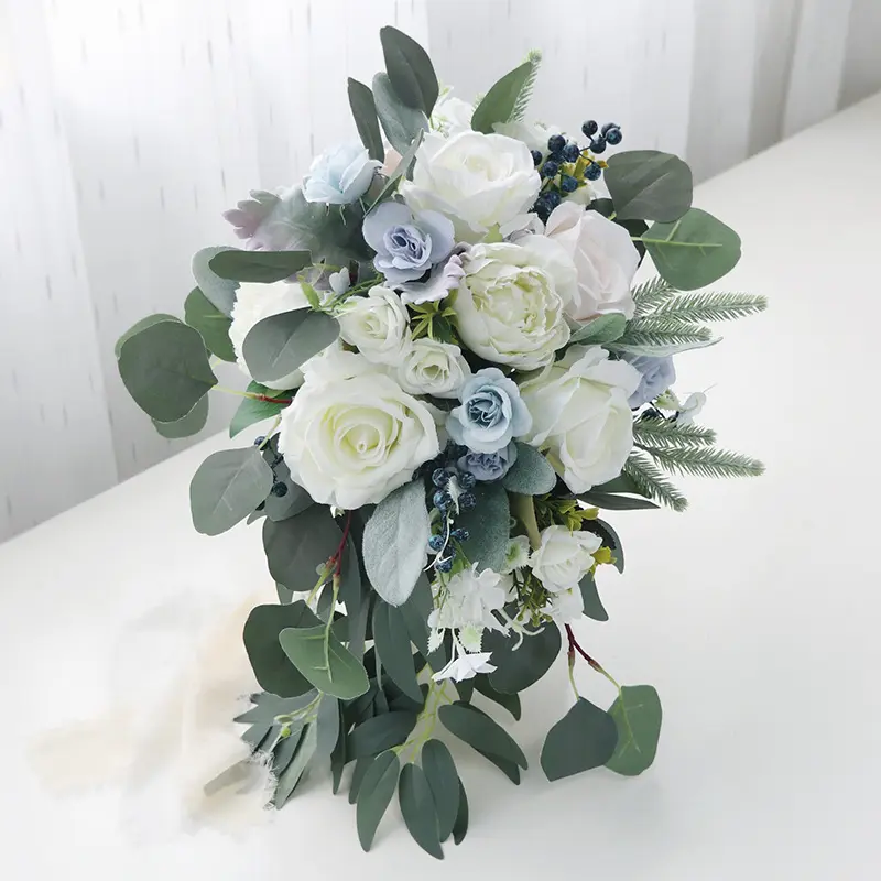 Hoge Kwaliteit Witte Roos Pioen Met Eucalyptus Boeket Voor Bruiloft Bruids Handbloemen Bruidsbloemen Bruidsboeket Mooie Romantische Bloemen