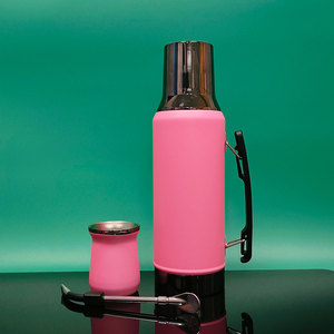 Set Termo con Pico Cebador y Sistema Mate 1200ml - Termo Clásico MATTE SYSTEM - Product Image 2