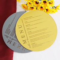 Tarjetas de menú acrílicas de forma redonda de espejo dorado para boda o fiesta con palabras de grabado personalizadas