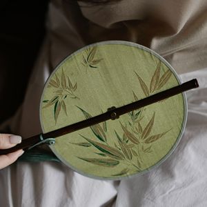 Abanico Redondo Chino Tradicional, Pintado a Mano, Material de Bambú, 17 cm de Diámetro, Abanico Portátil con Borla - Product Image 2
