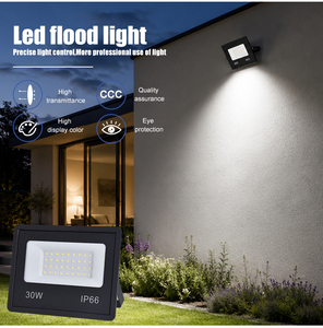 Good Selling China IP65 3000/4000/6000K Outdoor High Lumen LED <b>Flood</b> <b>Light</b> with Die-casting Aluminum and Glass - Product Image 4