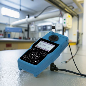 جهاز قياس الألوان المحمول متعدد الأطوال الموجية PM3008 مع شاشة LCD مقاس 3.5 بوصة وذاكرة تخزين بيانات بسعة 16 جيجابايت - Product Image 3