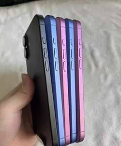 Téléphones mobiles d'occasion reconditionnés authentiques en gros pour 16 Plus 256 Go version US 5G sans SIM 8 Go de RAM avec batterie à 100 % - Product Image 3