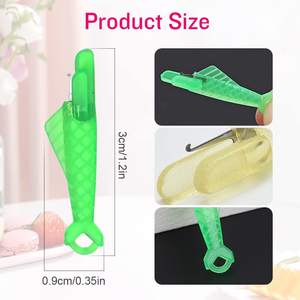 Enhebrador de agujas de plástico multiusos portátil para máquina de coser uso DIY disponible en tamaños pequeños y grandes - Product Image 2