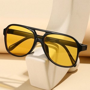 <span class=keywords><strong>Lunettes</strong></span> tendance Y2K à monture écaille de tortue, logo personnalisé, faible MOQ, vente <span class=keywords><strong>en</strong></span> gros, jaune vif, vision nocturne, <span class=keywords><strong>lunettes</strong></span> de soleil pour boutique - Product Image 5
