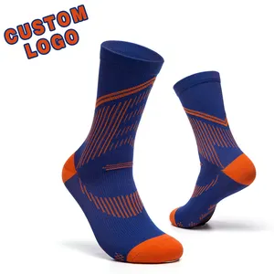 Comfortable Breathable Sweat Absorbing Quick Dry Fashion Custom Logo Sports Cycling Socks