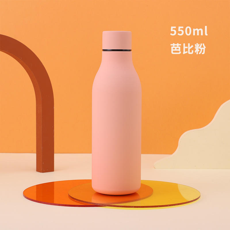 Peinture caoutchouc-poudre de barbie