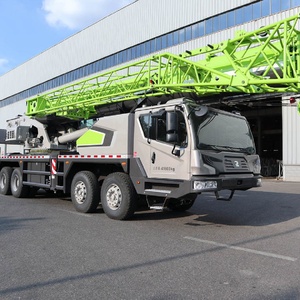 Grúa sobre Camión Zoomlion ZTC500V, Marca China, Altura de Elevación de 61 m, con Motor Weichai para Puentes y Edificios - Product Image 1