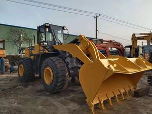 Cargadora Komatsu WA380 a Precio de Fábrica, Cargadora de Alta Eficiencia para Trabajo Pesado en Canteras y Minas - Product Image 2