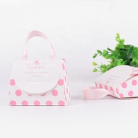 Boîte cadeau pliante de mariage boîte d'emballage de bonbons boîte de papier cadeau de chocolat Mini papier personnalisé nom de mariée et de marié fantaisie nourriture mignonne