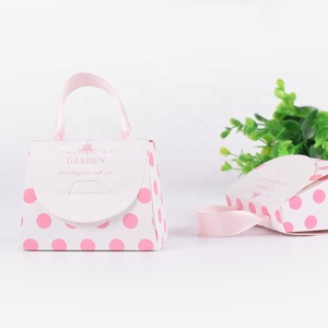 Scatola regalo pieghevole scatola di imballaggio di caramelle di nozze scatola di carta regalo di cioccolato Mini carta personalizzata nome della sposa e dello sposo Fancy <span class=keywords><strong>Cute</strong></span> Food - Product Image 3