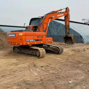 Excavadora de cadenas Doosan DX225 en buen estado - Product Image 1