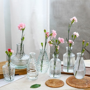 Mini <span class=keywords><strong>vase</strong></span> en verre cristal de luxe, vente en gros, ensemble de bouteilles d'aromathérapie, vases pour centres de table de maison - Product Image 6
