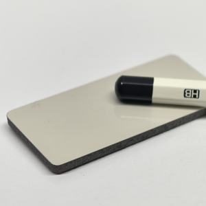 Panneaux composites en aluminium - Mat Monochrome Grade A2 Ignifuges Écologiques pour Bâtiments Extérieurs, Salles de Bain et Entrepôts - Product Image 1