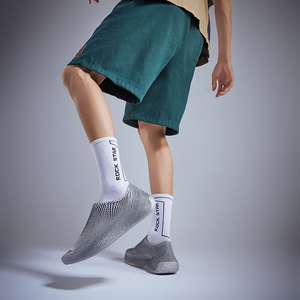 Giày thể thao in 3D tùy chỉnh chất liệu TPU ABS nhựa đàn hồi mềm mại phong cách đi biển dành cho nam nữ - Product Image 4