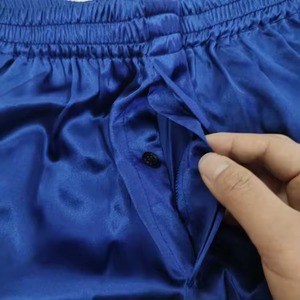Boxers de nuit légers et confortables pour hommes CELINNE, avec ceinture élastique, sous-vêtements amples en satin de soie, caleçons pour hommes - Product Image 4