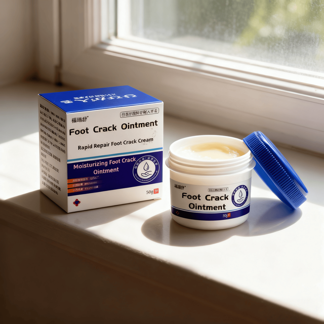 Foot Care Ointment for Dry Cracked Heels Moisturizing Repair Cream for Feet Long Lasting Hydration Non Irritating Formula