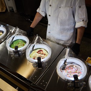 Máy làm kem Miles Ice Cream Machine EC2, máy đánh kem tự động chất lượng cao, máy làm kem trái cây thật, máy làm gelato đạt chuẩn CE - Product Image 6