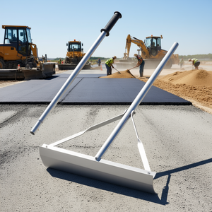 Rastrillo de aluminio para excavadora de 20 pulgadas de ancho y mango de 60 pulgadas, herramienta de nivelación de alta resistencia para asfalto, hormigón, pavimentación y arena. - Product Image 2