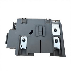 Nouveau 82620-12280 Bloc de fusibles pour <span class=keywords><strong>AURIS</strong></span>/COROLLA ADE150 - Product Image 1