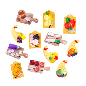 Cuisine créative thème enfants maison de poupée jouer bricolage planche à découper décorative panier de fruits Design Flatback grand cabochon en résine - Product Image 1
