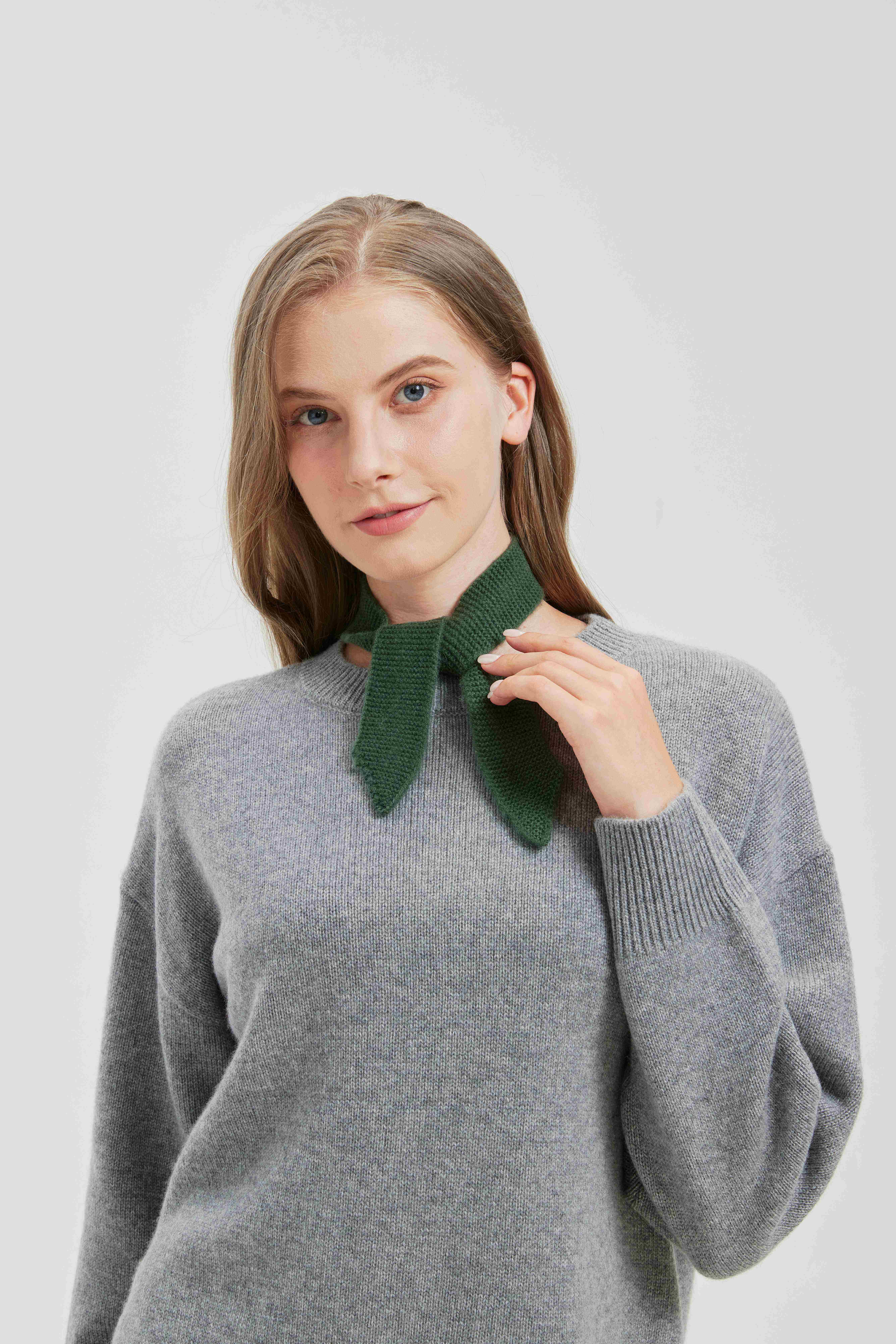 สีเขียว