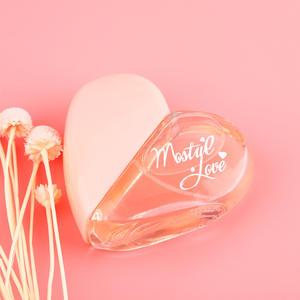 Hot Selling Mulheres 50ml Perfume Colônia Coração Em Forma De Garrafa Online Parfum Em Forma Especial - Product Image 6