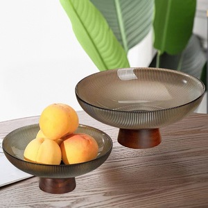 Nouvelle assiette à fruits en <span class=keywords><strong>verre</strong></span> sur pieds, style mi-ancien, base en <span class=keywords><strong>bois</strong></span> massif, style chinois, pour salon, <span class=keywords><strong>table</strong></span> basse haut de gamme - Product Image 1