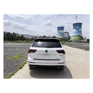 Blanc <span class=keywords><strong>Volkswagen</strong></span> <span class=keywords><strong>Tiguan</strong></span> L <span class=keywords><strong>2021</strong></span> 380TSI Automatique Quatre Roues Motrices 5 Portes 7 Places Vente à Chaud AWD Véhicule d'Affaires Voiture Familiale - Product Image 5