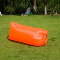 Canapé gonflable d'extérieur au design moderne, facile à plier et à transporter, idéal pour la plage, pour les personnes qui recherchent la détente, avec fonction de massage pour le salon