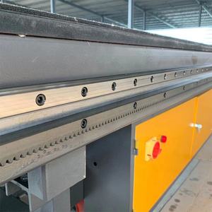 Ligne de découpe automatique CNC pour verre et aluminium, système de chargement de verre plat haute sécurité avec moteur central, modèle YB-3624A YBKE - Product Image 6