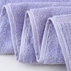 Ensemble de serviettes de bain 100% coton extra épais et absorbant avec logo personnalisé ensemble cadeau 5 étoiles ensemble de serviettes de bain Offre Spéciale