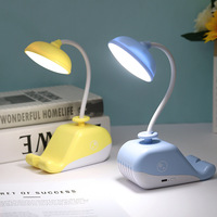Lampe de bureau USB rechargeable en forme de baleine pour étudiants avec support de téléphone portable et veilleuse, abat-jour en plastique, autonomie de 1 heure