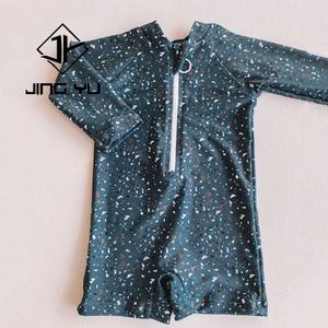 Traje de Baño de una Pieza para Niños, con Estampado Playero, Protección Solar, Personalizado, Ecológico, de Poliéster, de la Fábrica JINGYU - Product Image 4