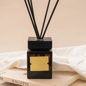 Diffuseur de parfum d'ambiance liquide Aikun de luxe personnalisé, écologique, noir, pour hôtel, marque privée, 120 ml, diffuseur à bâtonnets aromatiques - Product Image 4