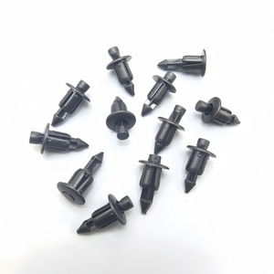 Clip de fixation pour garniture Honda Suzuki Subaru 90116-SP0-003 KS579, rivet d'expansion à trou traversant pour voiture et moto - Product Image 1