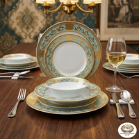 Service de table vintage 4 pièces en porcelaine fine dorée gaufrée avec assiettes et bols pour mariage et banquets à domicile