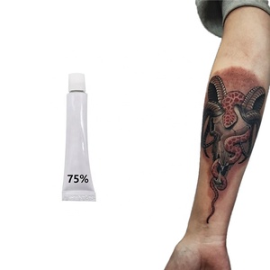 Crème de Récupération Bio pour Tatouages – Formule Naturelle Blanche Contre les Rougeurs et Gonflements Post-Tatouage pour Encre de Tatouage - Product Image 6