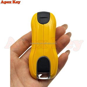 Fundas de Repuesto para Llaves de Alta Calidad en Color Amarillo para Porsche con Adhesivos para Crear Marcos de Fotos Artísticos - Product Image 5