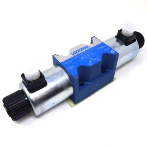 โซลินอยด์วาล์วควบคุมทิศทาง Vickers รุ่น Dg4v-5-6c-m-u-h6-20/dke-1713x - Product Image 4