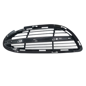 กระจังหน้ารถเบนซ์ S-Class W222 รุ่น ABS ซ้าย-ขวา 2228850224 พร้อมสกรูยึด - Product Image 2